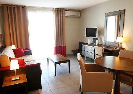 Les Pins Galants Aparthotel Tournefeuille