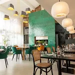 Les Pins Galants Aparthotel 3*