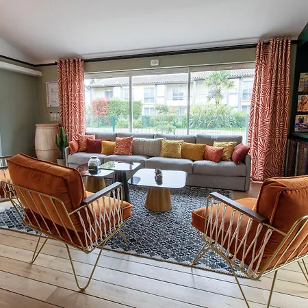 Les Pins Galants Tournefeuille