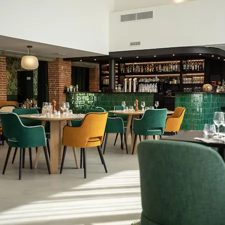 Aparthotel Les Pins Galants