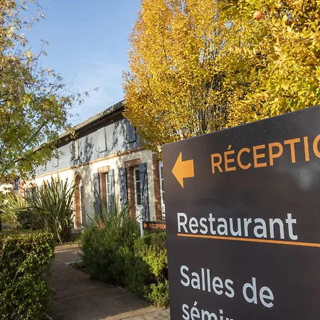 Les Pins Galants Aparthotel 3*