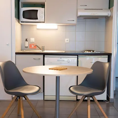 Aparthotel Les Pins Galants