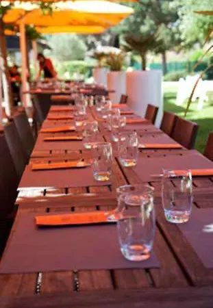 Apart Otel Les Pins Galants 3*