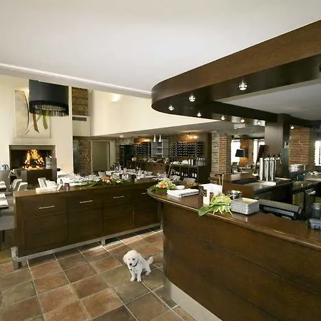 Les Pins Galants Aparthotel